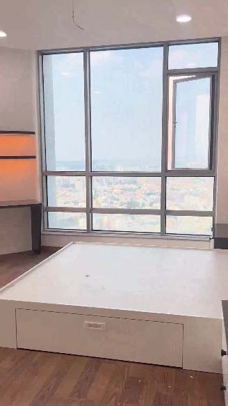Principal Bedroom Window and Work Surface - Completed Site