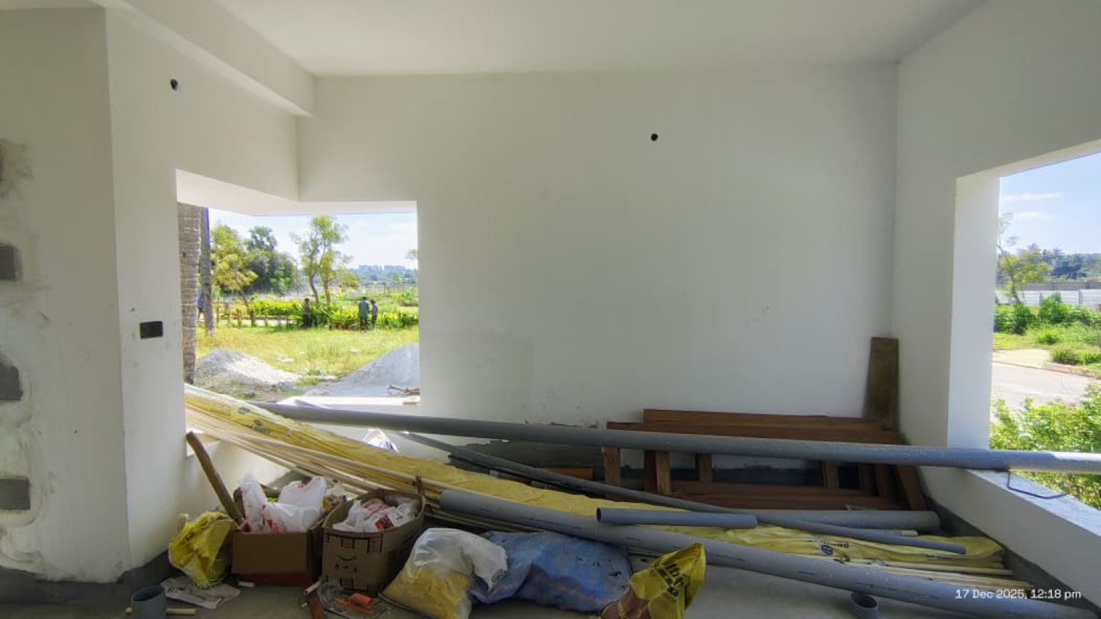 Before interiors: Living-room seating wall