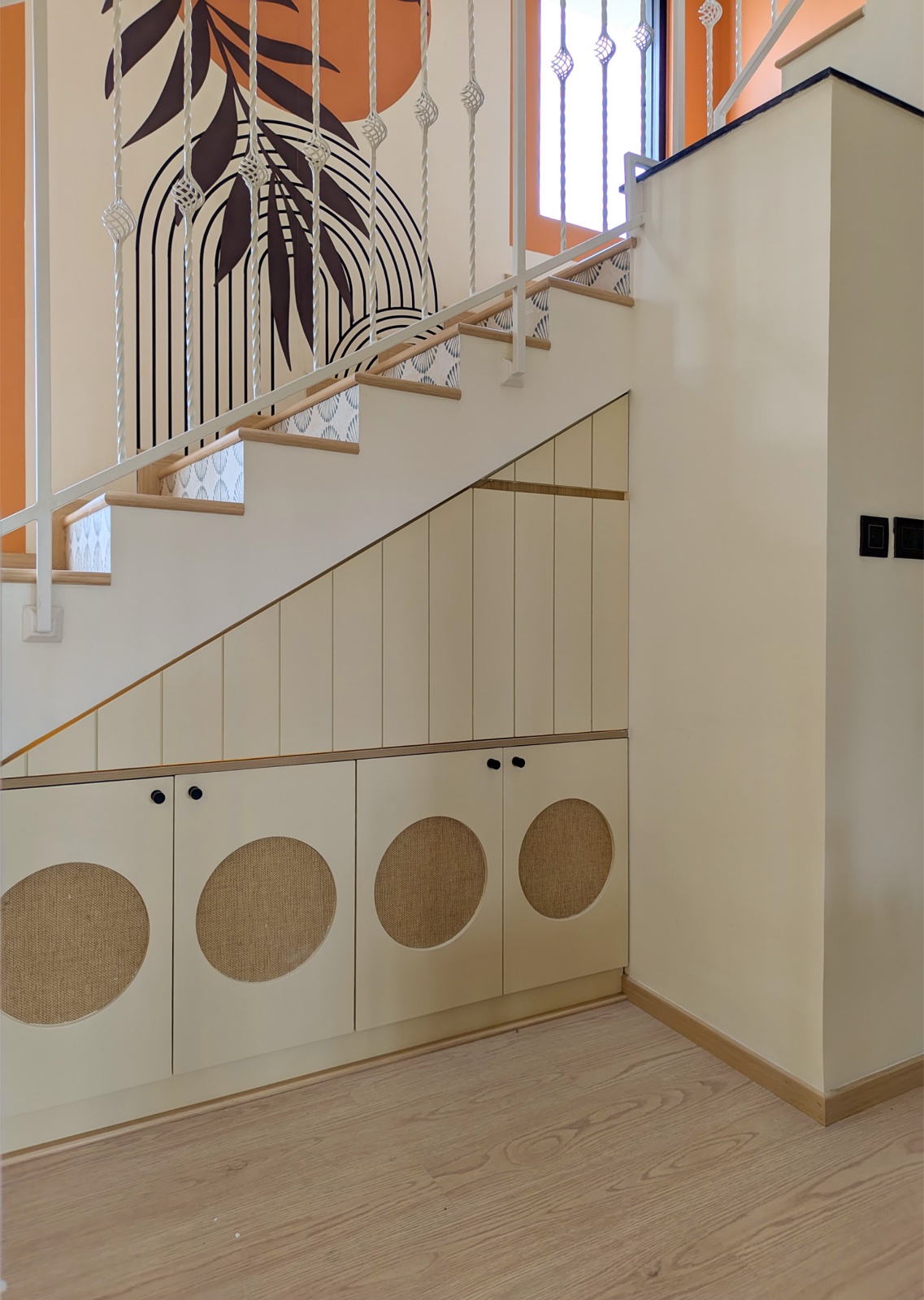 Completed interior: Under-stair storage, closed