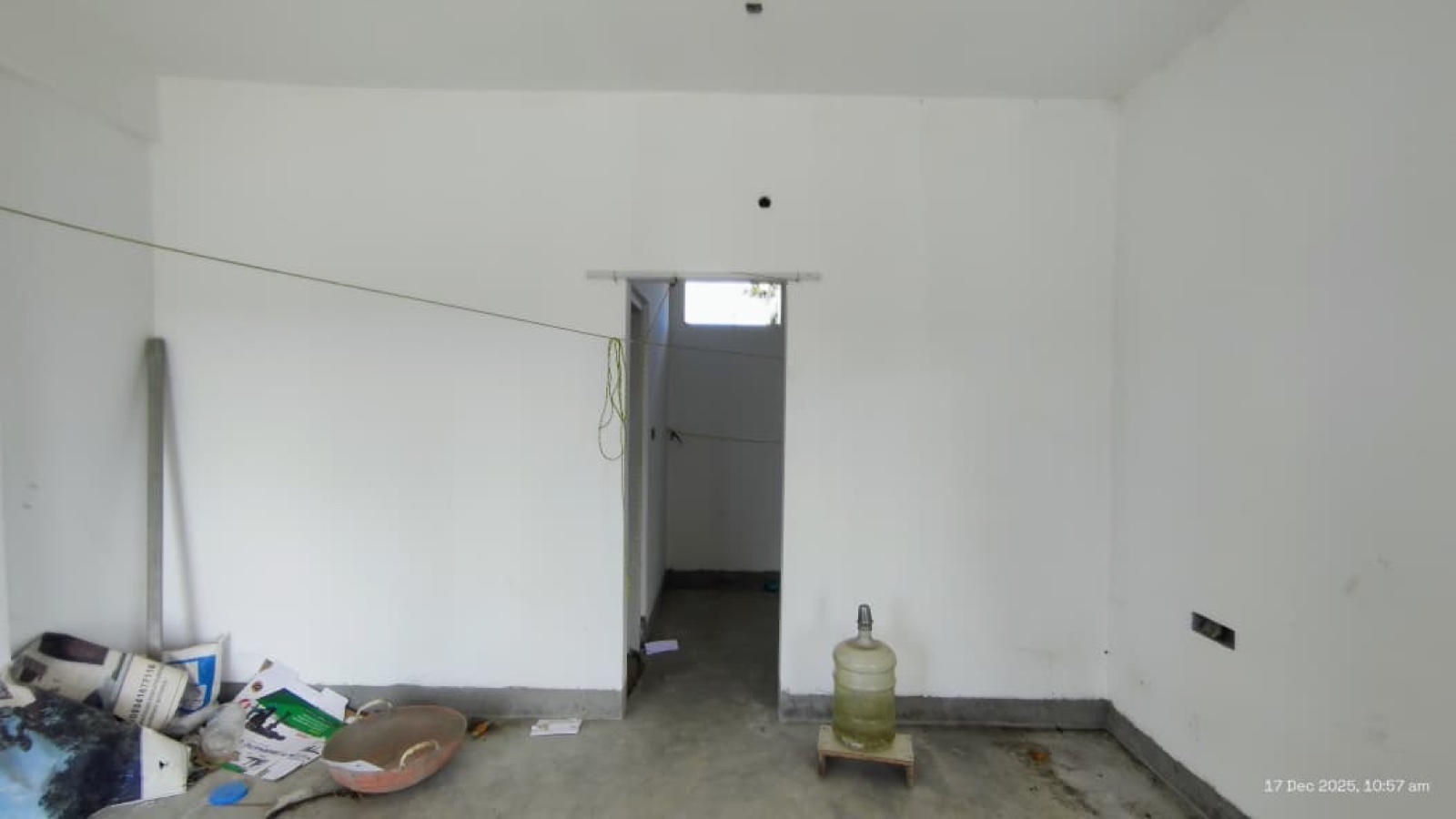 Before interiors: Primary-bedroom sliding doorway